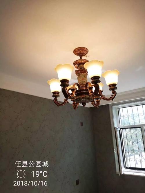 插座安装与更换家装线路改造,检修及应急处理室内灯具清洗,浴霸安装